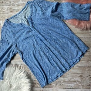 L.L. Bean Women’s 3/4 sleeve Shirt | Blue and White | size Large